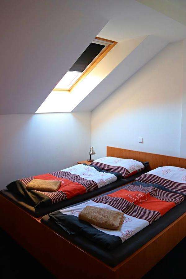 Penzion Kosik Tvrdonice Extérieur photo