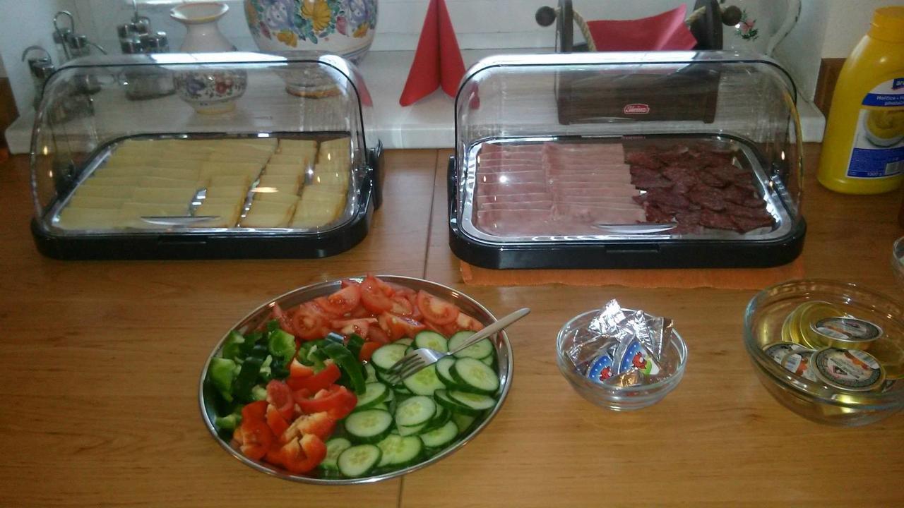 Penzion Kosik Tvrdonice Extérieur photo